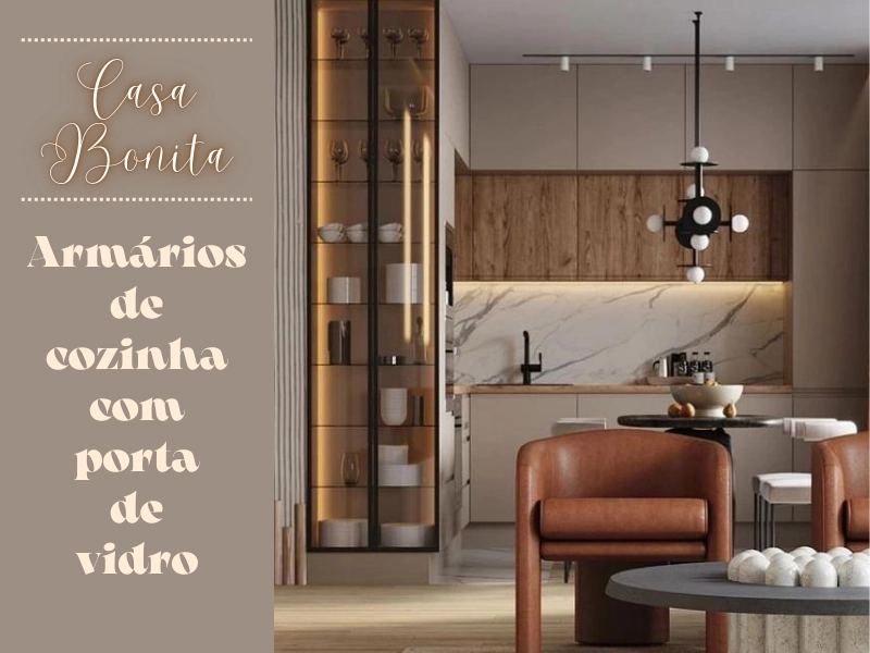 Casa Bonita: Armários de cozinha com porta de vidro