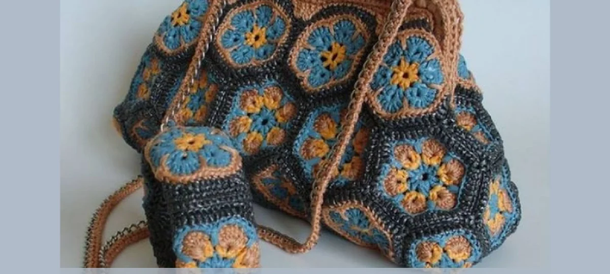 14 Modelos de bolsa de crochê com flor africana